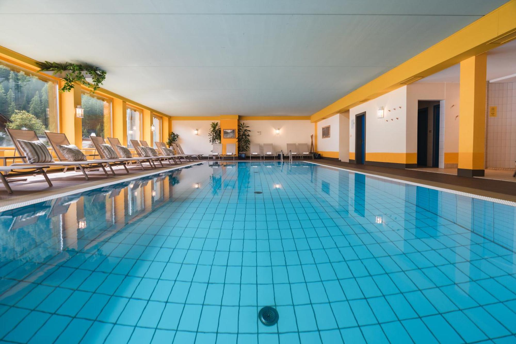 Smart Hotel Firn Madonna  エクステリア 写真